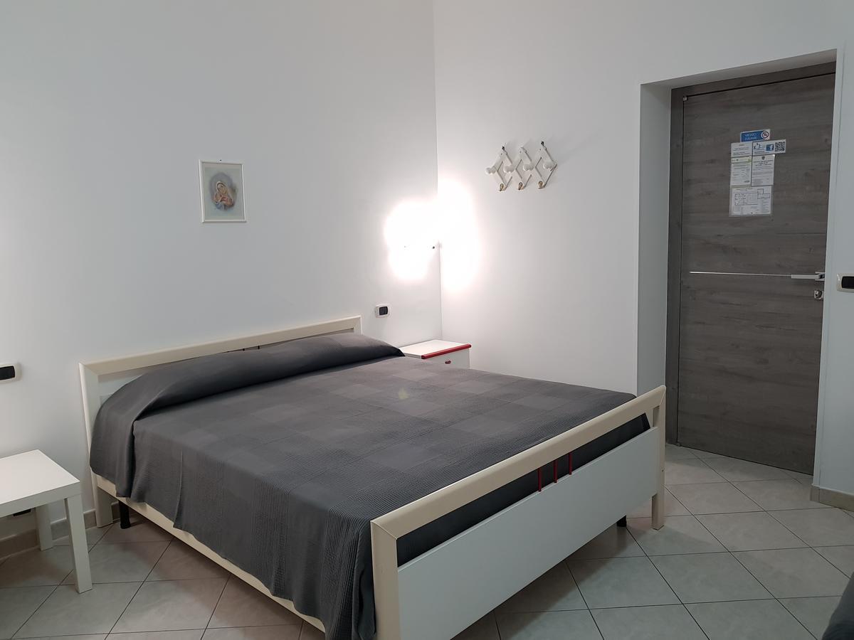 Holiday B&B Вико-дель-Гаргано Экстерьер фото